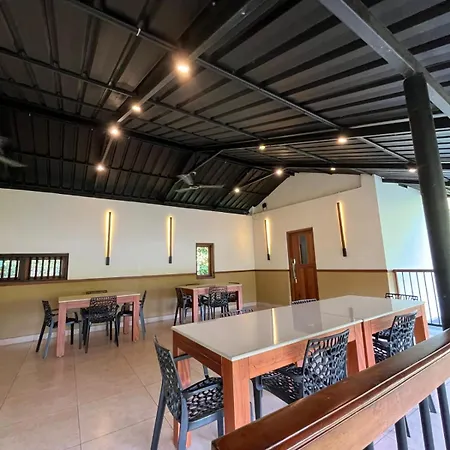 Lush Acres Villa Thekkady Exterior photo