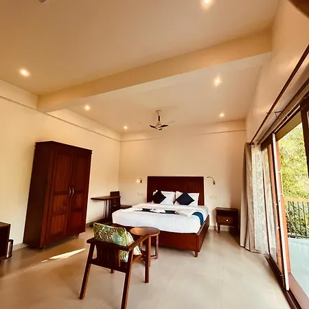 Lush Acres Villa Thekkady Exterior photo