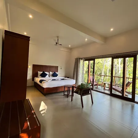 Lush Acres Villa Thekkady Exterior photo