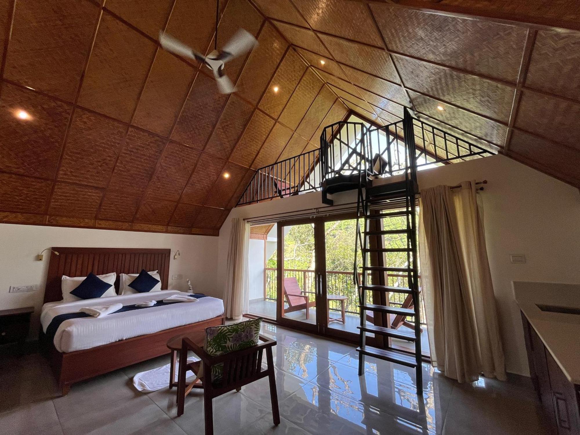 Farm stay Lush Acres Thekkady