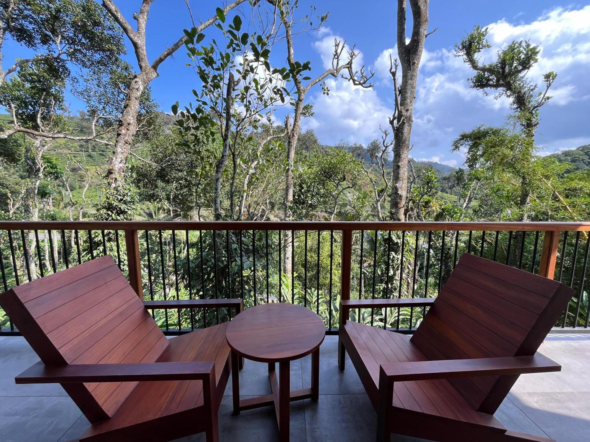 Farm stay Lush Acres Thekkady